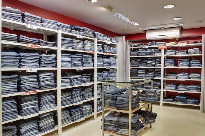 Levi's
